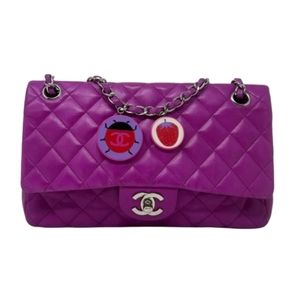 Pre-loved CHANEL Limited Edition Fuchsia Lambskin Leather Single Flap bag